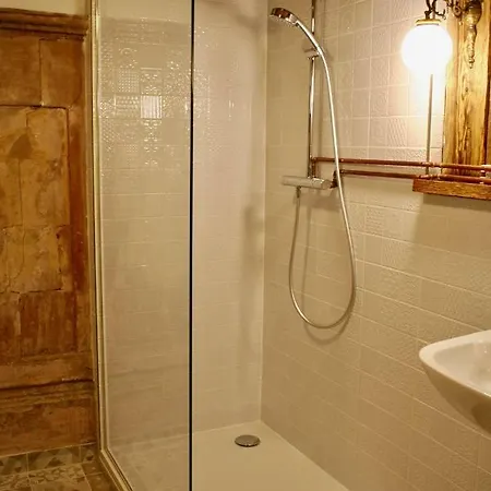 Baznicas Ielas Apartman